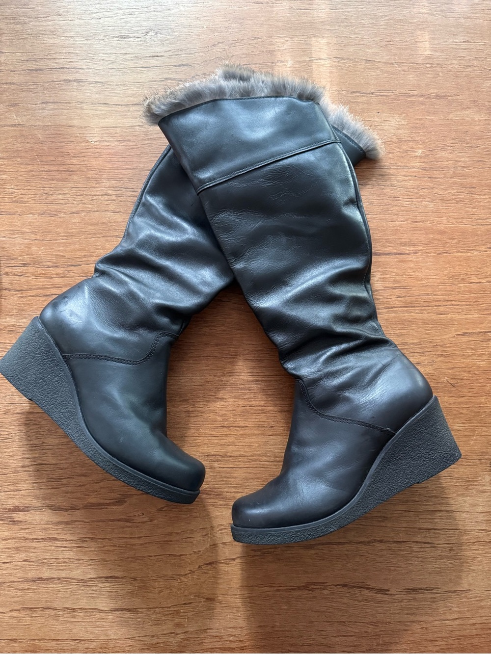 Saute-Mouton Becca Black Leather Tall Wedge winter Boots EU 39 Made in Canada